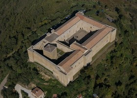 Lagopesole, il castello di Federico II rivive con il progetto "Fantastico Medioevo": firmato l'accordo per la valorizzazione