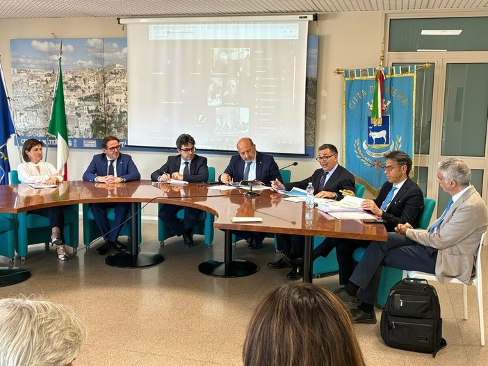 Sanità di prossimità, i sindaci della provincia di Matera fanno squadra: “Pnrr e dialogo costante per un’assistenza su misura dei territori”