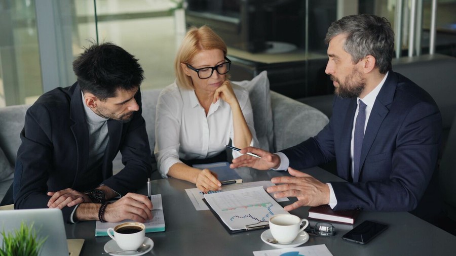 Digitalizzazione PMI, il MIMIT lancia il Voucher: presentazione delle domande dal 10 novembre Digitalizzazione PMI, il MIMIT lancia il Voucher: presentazione delle domande dal 10 novembre