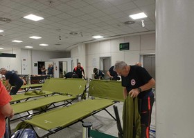 Etna, l’emergenza voli è finita: Schifani elogia la macchina dei soccorsi. 40mila passeggeri gestiti in tre giorni