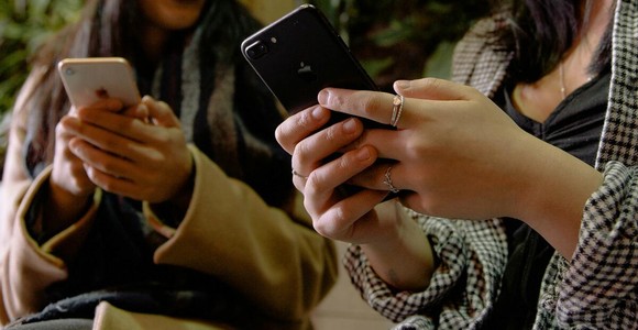 Sequestro di telefoni cellulari