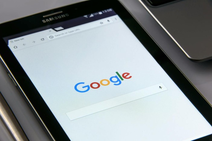 Google cambia le notizie online Google cambia le notizie online