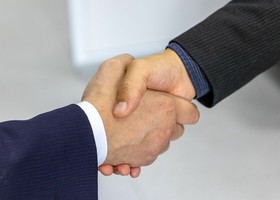 Confcommercio - Lusetti su incontro sindacati-imprese: “Ci sono condizioni per chiudere entro fine mese”