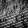 Ceto medio sotto pressione: redditi fermi e fiducia in calo