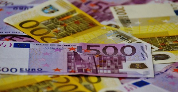 Euro, in arrivo la nuova serie di banconote senza il taglio da 500