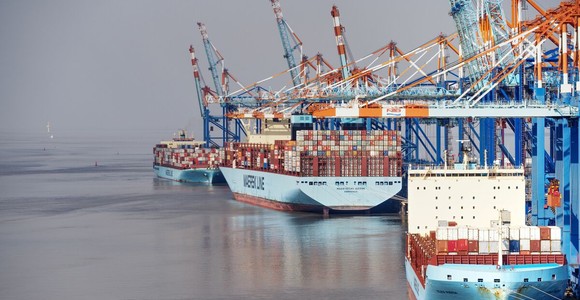 I costi reali per le PMI a seguito della chiusura dello Stretto di Hormuz I costi reali per le PMI a seguito della chiusura dello Stretto di Hormuz