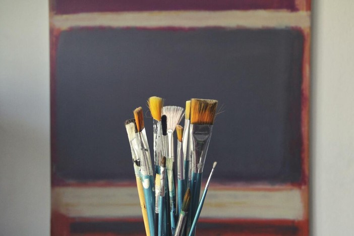 La pittura e la Partita IVA: quando l’arte incontra la burocrazia
