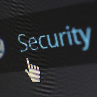 AI Safety Index 2025: l’allarme del Future of Life Institute sull’immaturità dell’industria IA nella gestione dei rischi