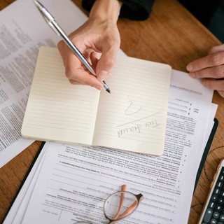 Trust e beneficiari: la Cassazione conferma il doppio requisito, ma resta l'incognita dell'ordinanza 15674/2026