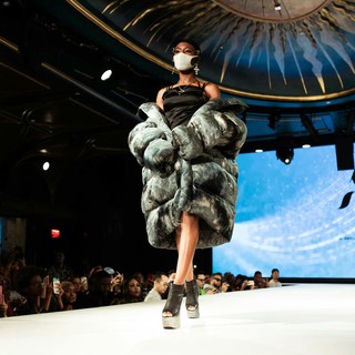 Fashion Week come macchina economica e strategia di branding