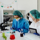 Regione Toscana - Formazione per filiera chimico-farmaceutica, il 90% degli allievi dei corsi ha trovato lavoro Regione Toscana - Formazione per filiera chimico-farmaceutica, il 90% degli allievi dei corsi ha trovato lavoro