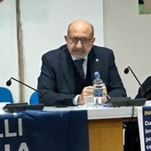 Un piano da 200 milioni e 2.000 assunzioni per la nuova sanità Un piano da 200 milioni e 2.000 assunzioni per la nuova sanità