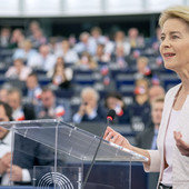 Stato dell'Unione 2026: taglio alla burocrazia e spinta al credito, il piano dell'Europa per imprese e Partite IVA Stato dell'Unione 2026: taglio alla burocrazia e spinta al credito, il piano dell'Europa per imprese e Partite IVA