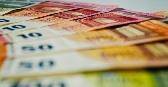 Il passo indietro sui dividendi Il passo indietro sui dividendi