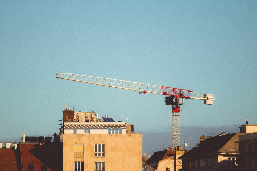 Piano Casa 2026: dalle norme ai cantieri, la sfida della rigenerazione Piano Casa 2026: dalle norme ai cantieri, la sfida della rigenerazione