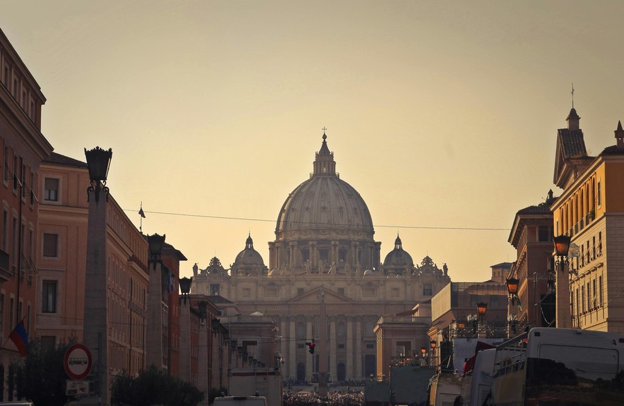 Otto per mille: alla Chiesa oltre un miliardo