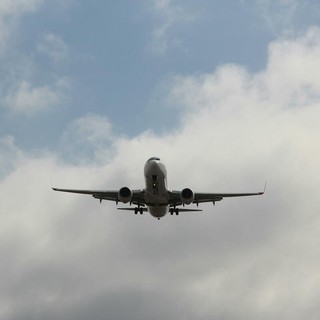 Trasporto aereo in crisi: impatti a catena su partite IVA e PMI