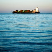 L'economia del mare: settore in continua crescita, con un valore di 225 Miliardi