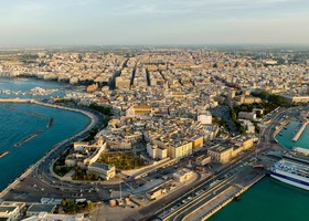 Regione Puglia - Bari candidata a capitale italiana del volontariato 2028 Regione Puglia - Bari candidata a capitale italiana del volontariato 2028