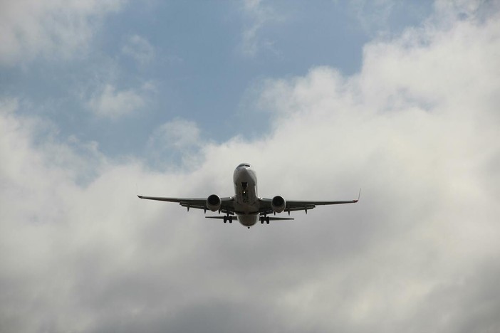 Trasporto aereo in crisi: impatti a catena su partite IVA e PMI