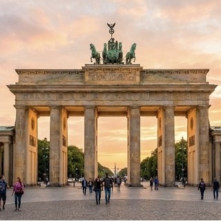 Sovranismo bancario tedesco di Merz. Il Muro contro UniCredit e l'Europa