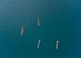 Crisi nello Stretto di Hormuz: minacciati i mercati energetici e l’export italiano nel Golfo