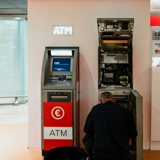 La fedeltà bancaria che costa cara a famiglie e imprese