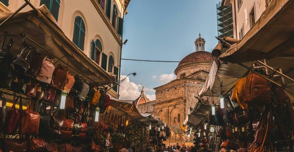 Crescono le Partite IVA, ma il popolo degli artigiani è in calo Crescono le Partite IVA, ma il popolo degli artigiani è in calo