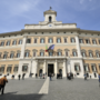 Aiuti statali 2025: sostegno a famiglie e partite IVA