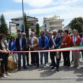 Dieci anni di “Libri per tutti”: in Piemonte la lettura accessibile diventa una rete con 135 scaffali e oltre 9.000 volumi Dieci anni di “Libri per tutti”: in Piemonte la lettura accessibile diventa una rete con 135 scaffali e oltre 9.000 volumi