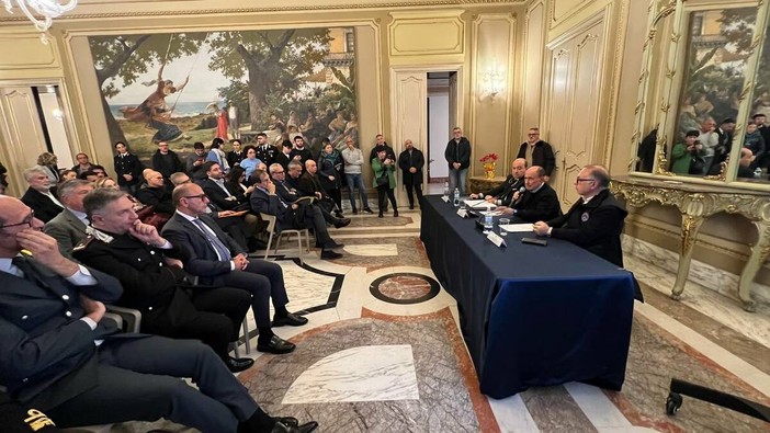 Emergenza ciclone, Schifani annuncia la rivoluzione dei dirigenti: "Lasciare le scrivanie e scendere sul territorio"