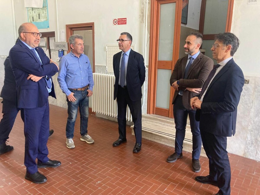 Screening gratuiti in carcere a Matera: Latronico: «La salute è un diritto universale, anche per i detenuti» Screening gratuiti in carcere a Matera: Latronico: «La salute è un diritto universale, anche per i detenuti»