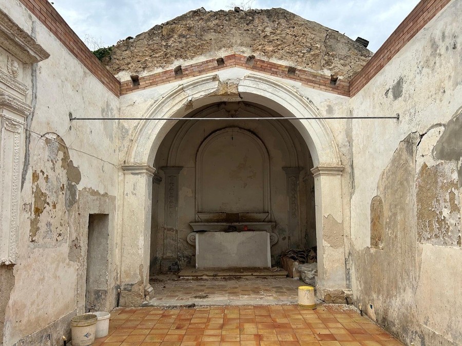 Sicurezza ritrovata per la chiesa di San Francesco a Villagrazia di Carini: completato il restauro del tetto