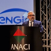 Rincari in arrivo, bollette alle stelle. Fino a 312 euro in più a famiglia