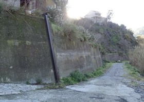 Dissesto idrogeologico, dal via ai lavori per salvare Mandanici: paratie e reti metalliche per fermare le frane Dissesto idrogeologico, dal via ai lavori per salvare Mandanici: paratie e reti metalliche per fermare le frane