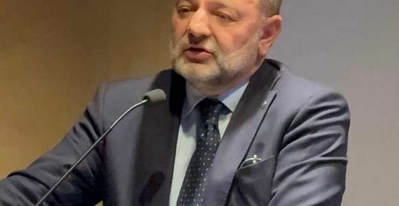 Sanità, 65 nuovi ingressi all’Asm di Matera: Quarto (Fdi) annuncia il potenziamento della rete assistenziale lucana Sanità, 65 nuovi ingressi all’Asm di Matera: Quarto (Fdi) annuncia il potenziamento della rete assistenziale lucana