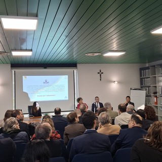 Sanità digitale in Sicilia, nasce “Fibrocare” per diagnosi e cura della fibromialgia