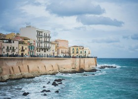 Siracusa è la regina d’Italia. La classifica di Holidu premia il Sud, ultima Aosta Siracusa è la regina d’Italia. La classifica di Holidu premia il Sud, ultima Aosta