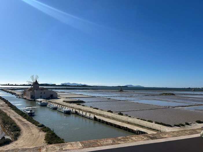 Ambiente, Savarino in visita nelle riserve del Trapanese: «Siti unici per biodiversità e sviluppo sostenibile»