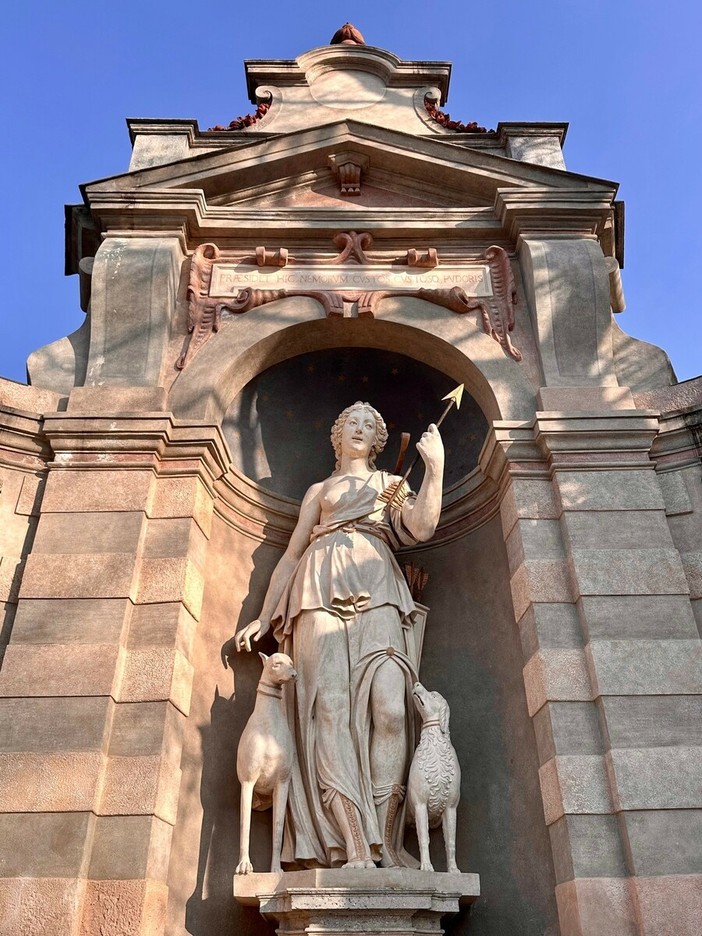 Viaggio nella “piccola Versailles”. A Villa Arconati il Carnevale diventa un’esperienza tra Settecento e laboratori per bambini Viaggio nella “piccola Versailles”. A Villa Arconati il Carnevale diventa un’esperienza tra Settecento e laboratori per bambini