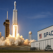 SpaceX porta Roman nello spazio SpaceX porta Roman nello spazio
