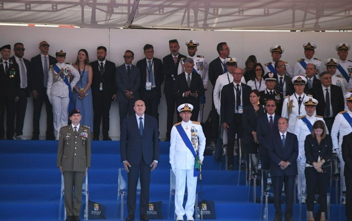 La Marina militare festeggia a Palermo: Schifani, «gratitudine per chi difende la pace»