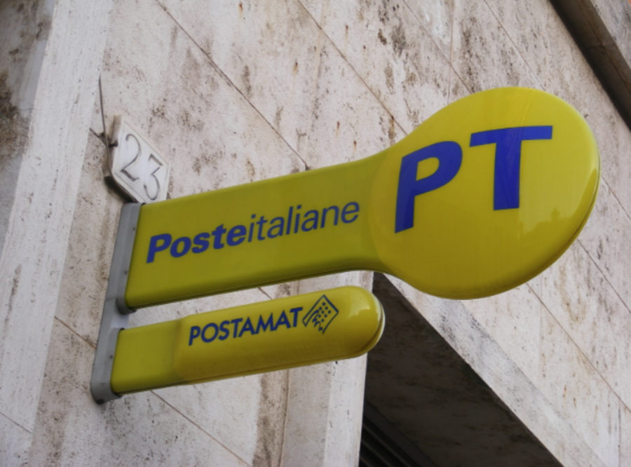 Poste Italiane punta su TIM: ritorno dello Stato nelle telecomunicazioni?