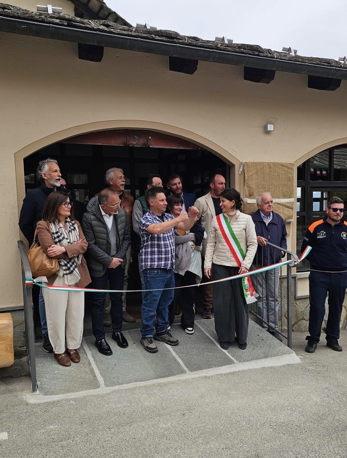 Rorà ritrova il suo cuore pulsante: riapre il negozio di vicinato grazie ai fondi regionali