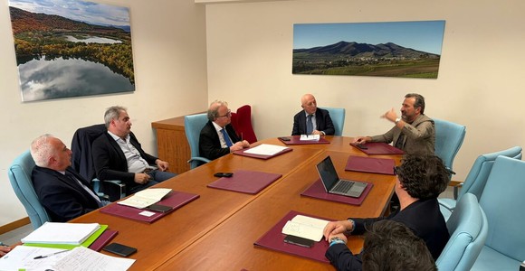 Forestazione, il tavolo tecnico punta a 150 giornate di lavoro per tutti gli addetti