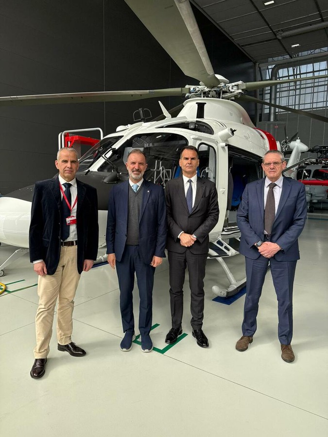 Bitonci in visita a Leonardo a Tessera: "Qui competenze strategiche per il Veneto e per il Paese"