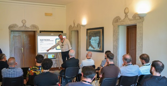 DEGG lancia "Coffee Break with AI": workshop mensili per governare l'Intelligenza Artificiale in azienda