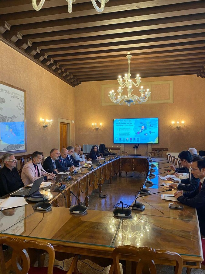 Veneto e Cina, un ponte per il futuro: da Venezia una nuova stagione di cooperazione economica