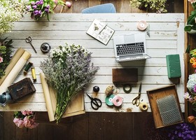 Partita IVA e mercato dei fiori: quando la passione diventa impresa Partita IVA e mercato dei fiori: quando la passione diventa impresa