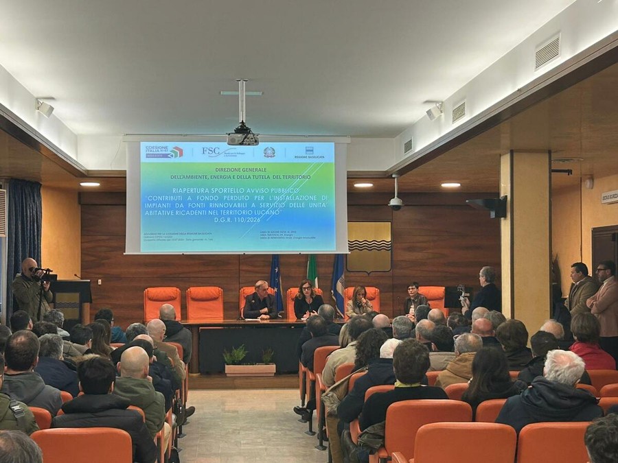 Basilicata, al via il "bando non metanizzati". 24 milioni per le rinnovabili nelle case